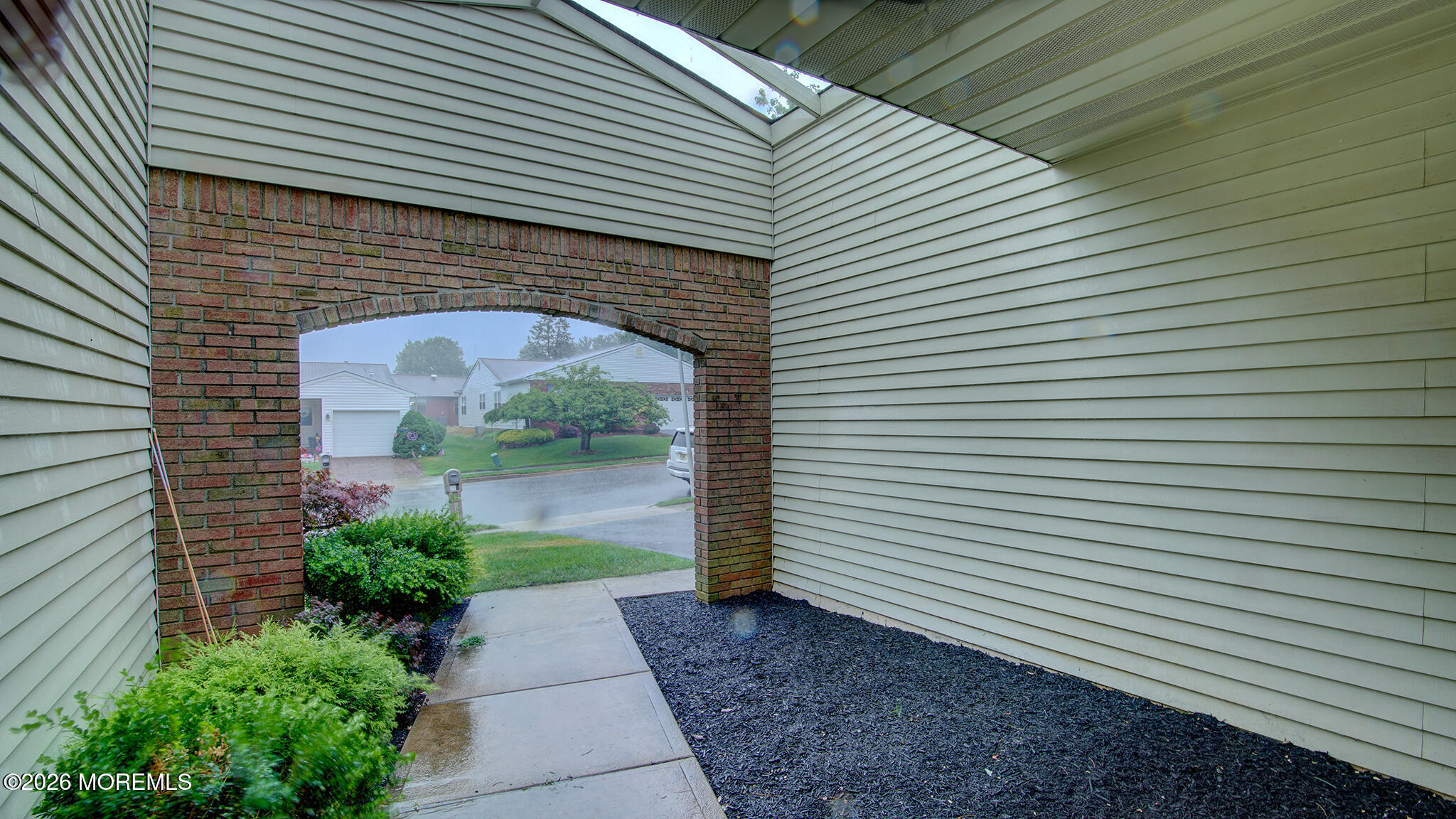 7 Lakeview Drive