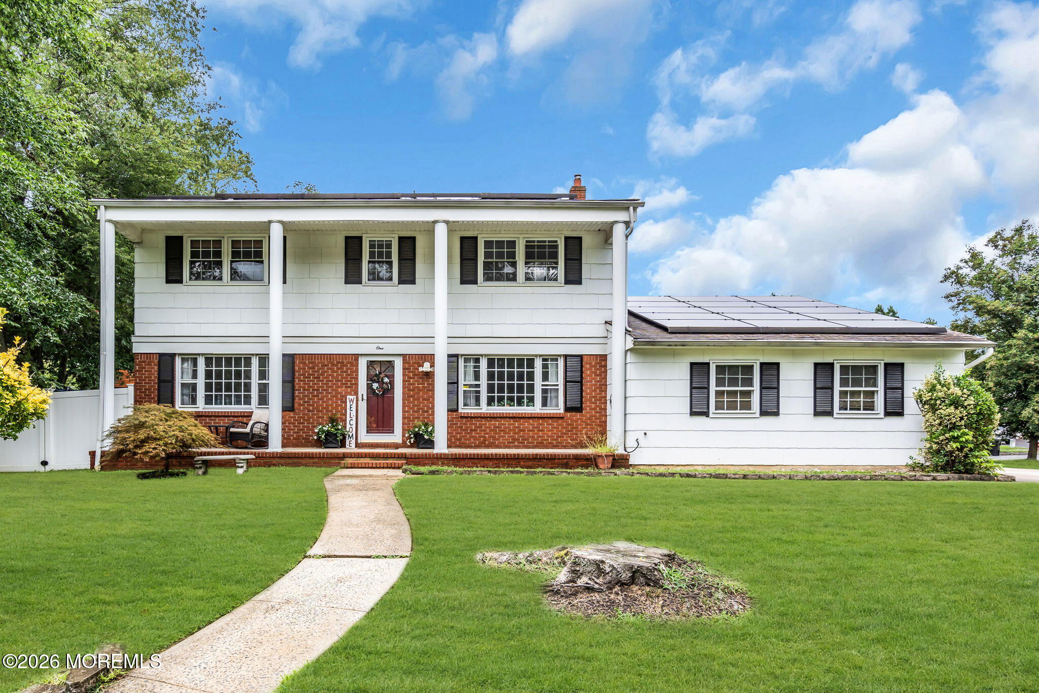 1 Macintosh Court