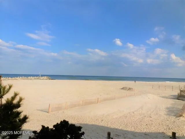 Point Pleasant, New Jersey 08742, United States, 2 Bedrooms Bedrooms, ,1 BathroomBathrooms,Residential,Active,174391