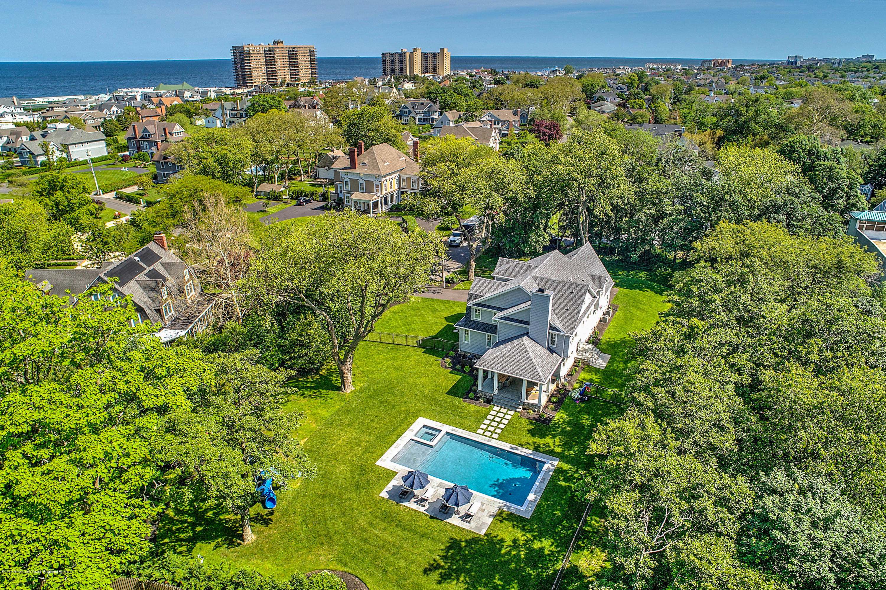 1 River Lane