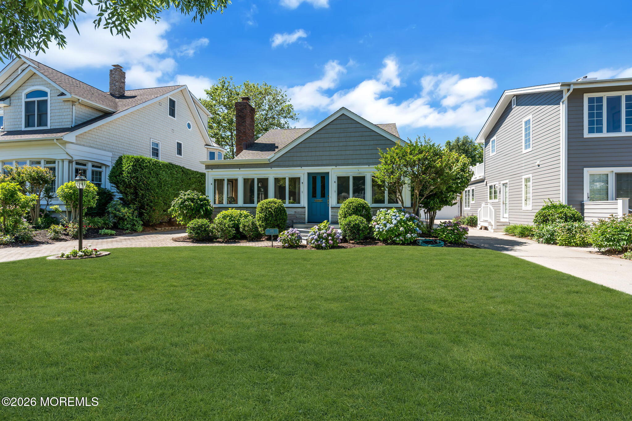 118 Neptune Place