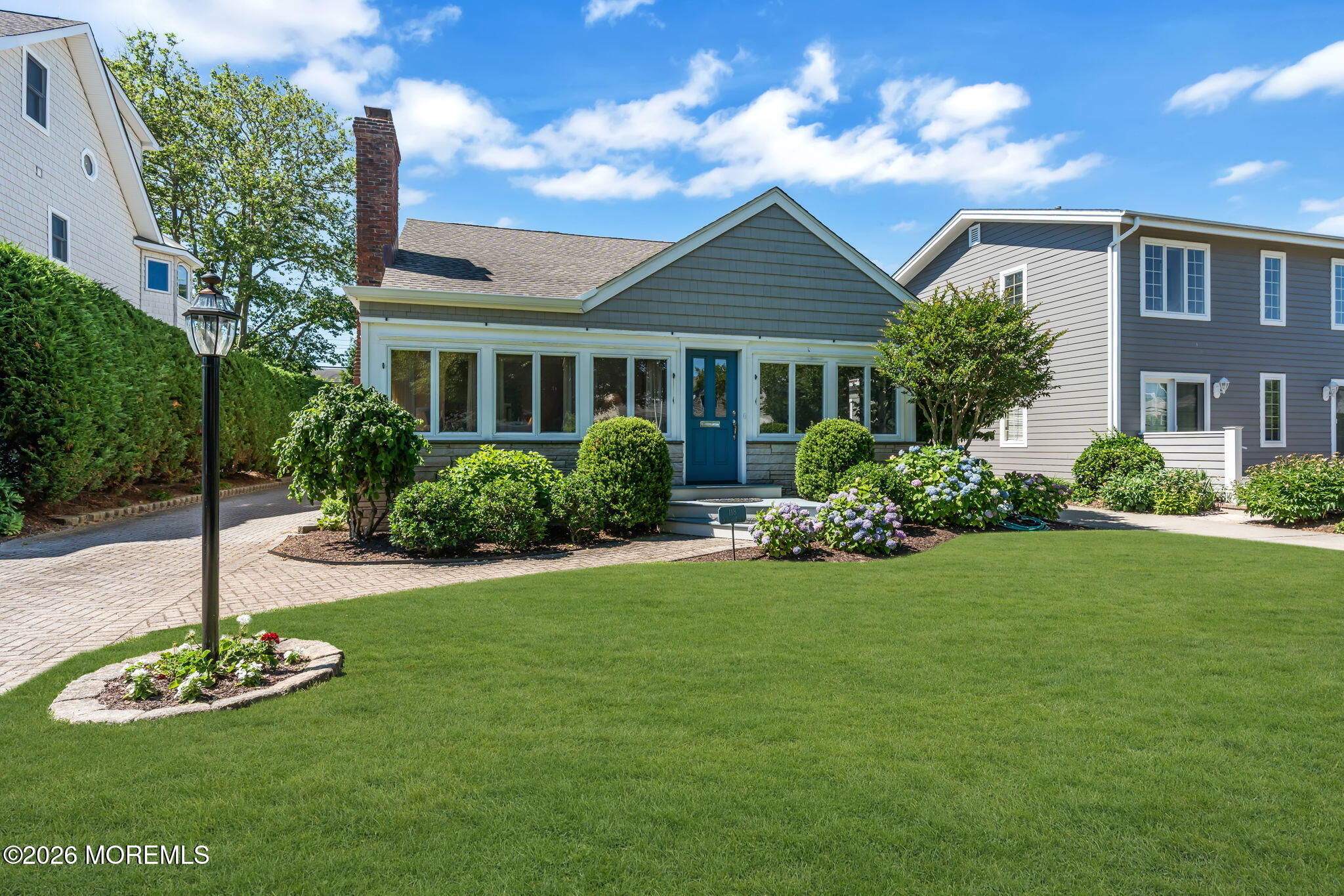 118 Neptune Place