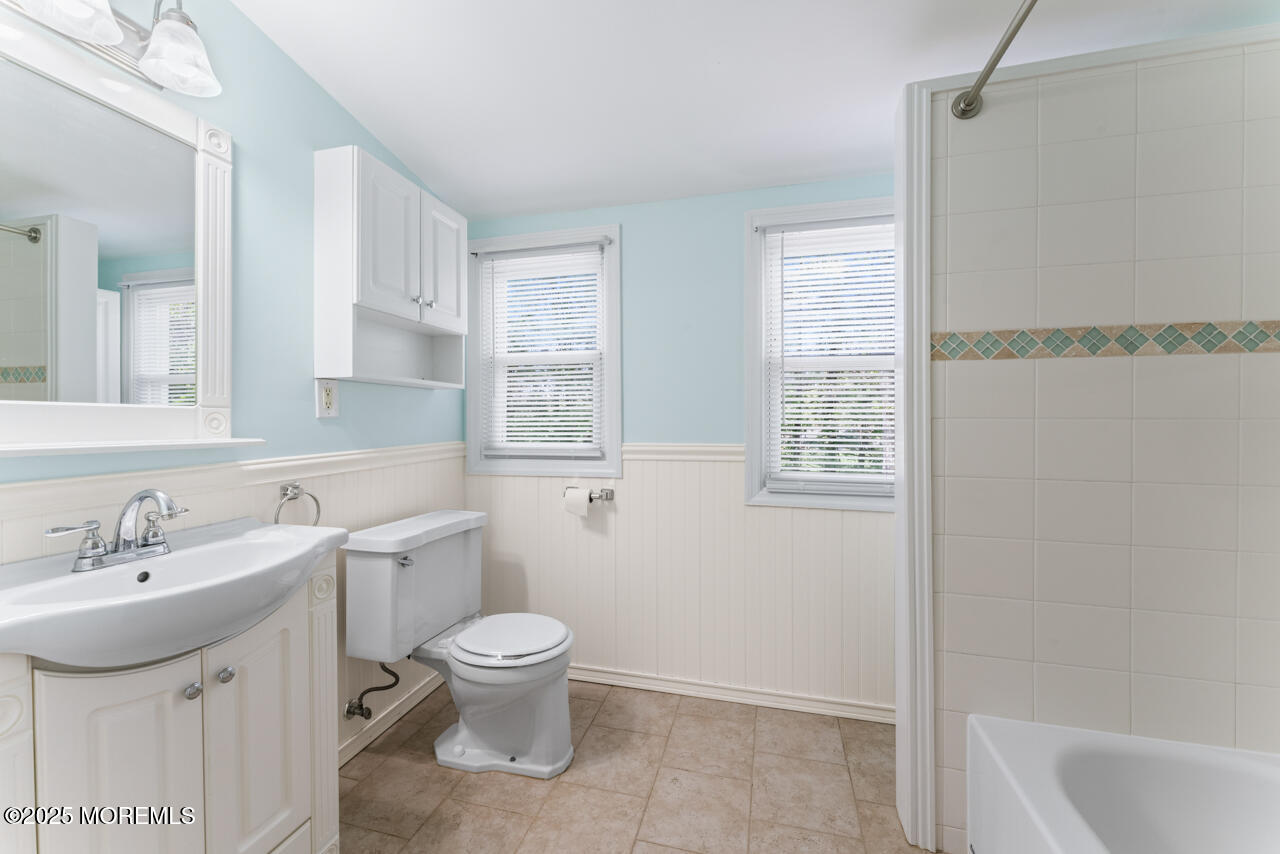 36 Pinewood Drive, Brick, New Jersey image 25