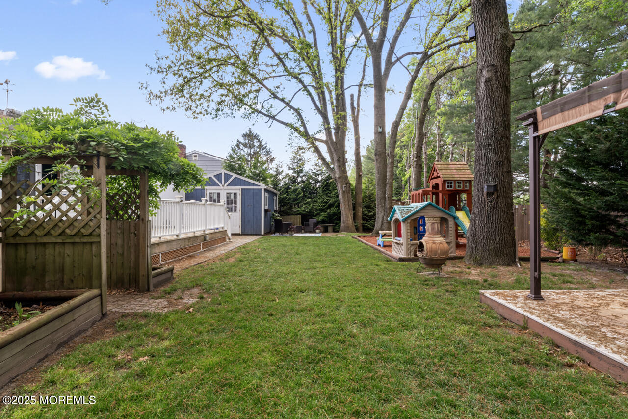 36 Pinewood Drive, Brick, New Jersey image 33