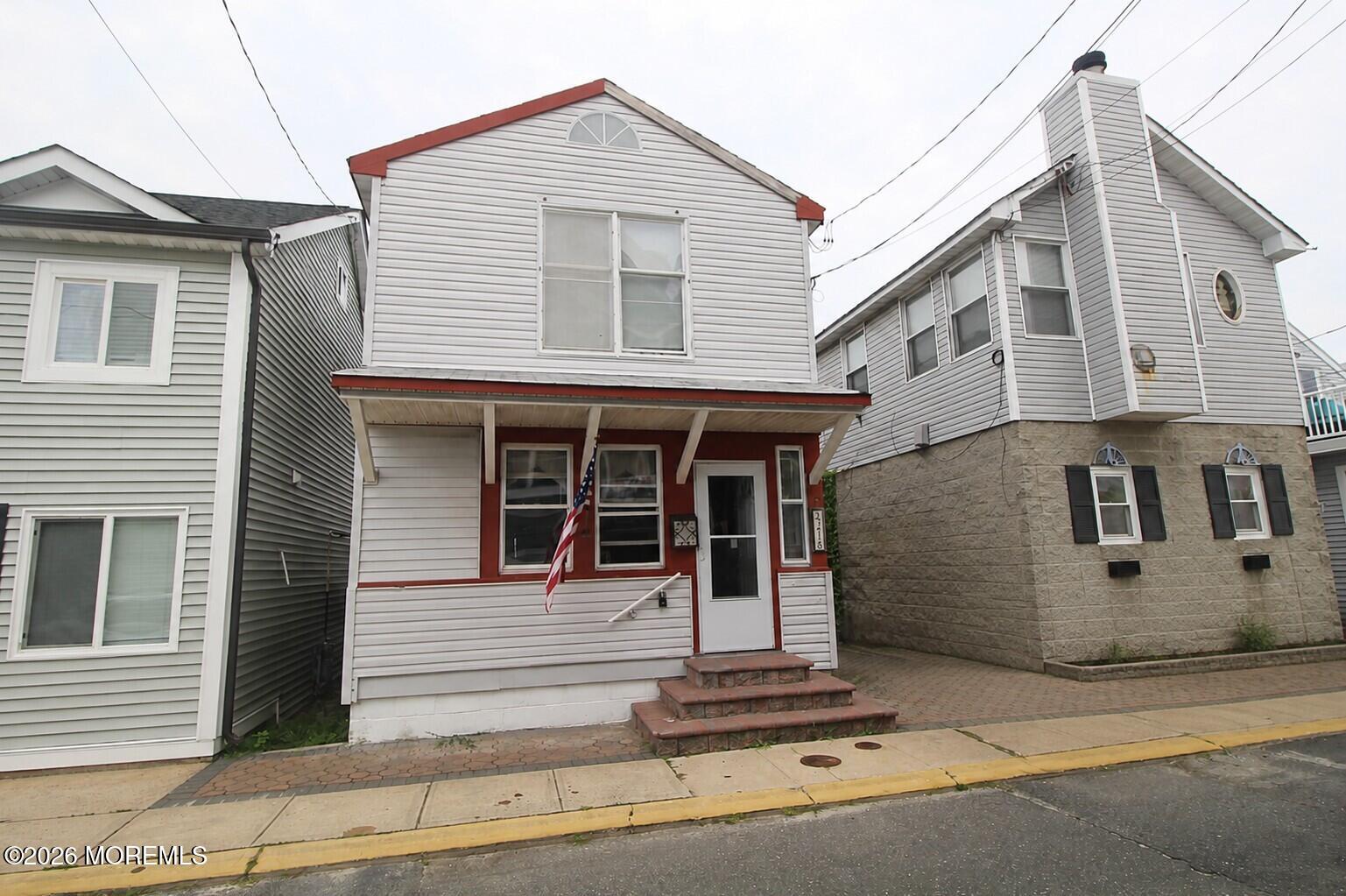 218 Bay Terrace