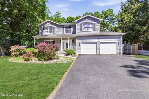 Photo of 2433 Huckleberry Road, Manchester, NJ 08759 (MLS # 22616389)