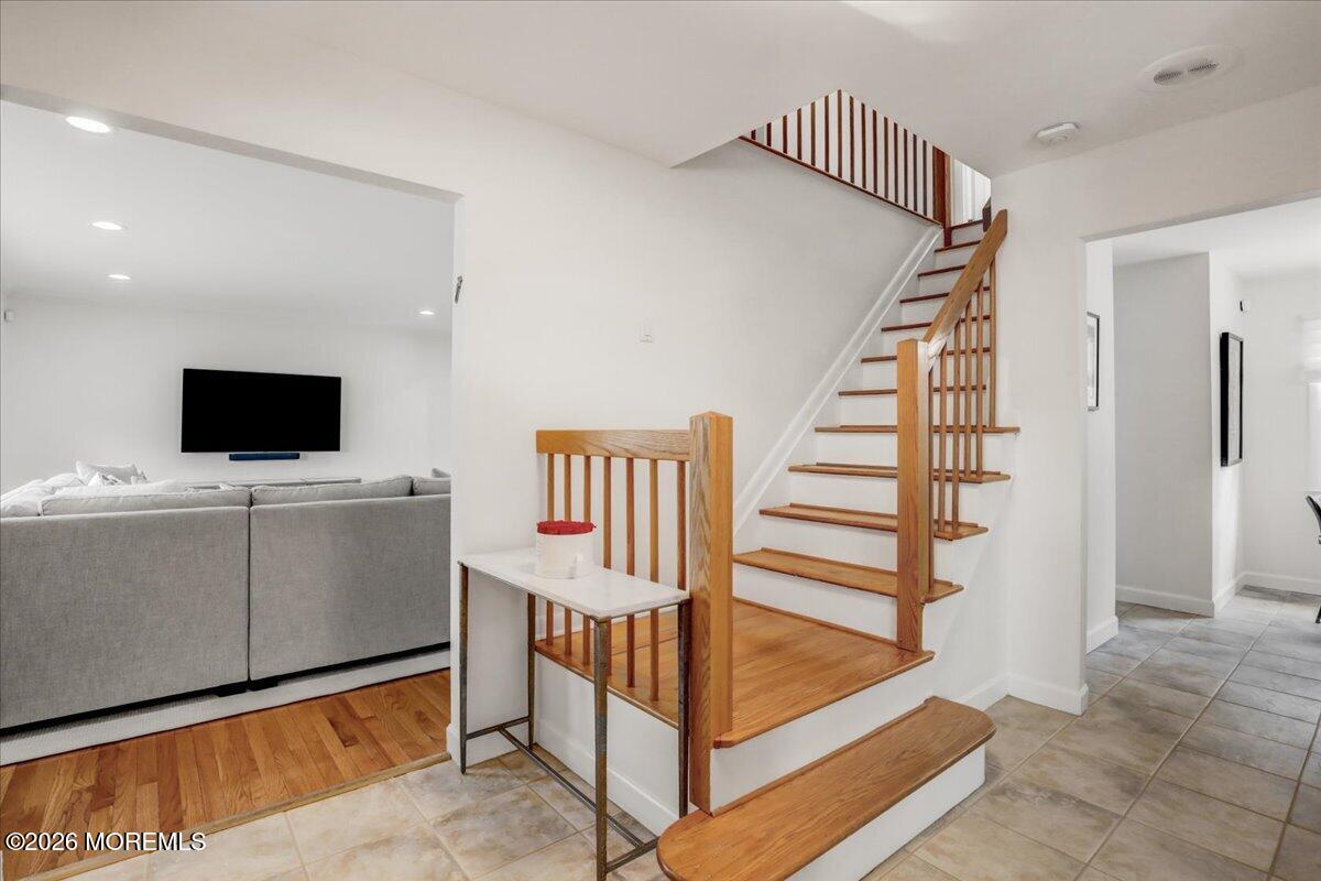 21 Prince William Road