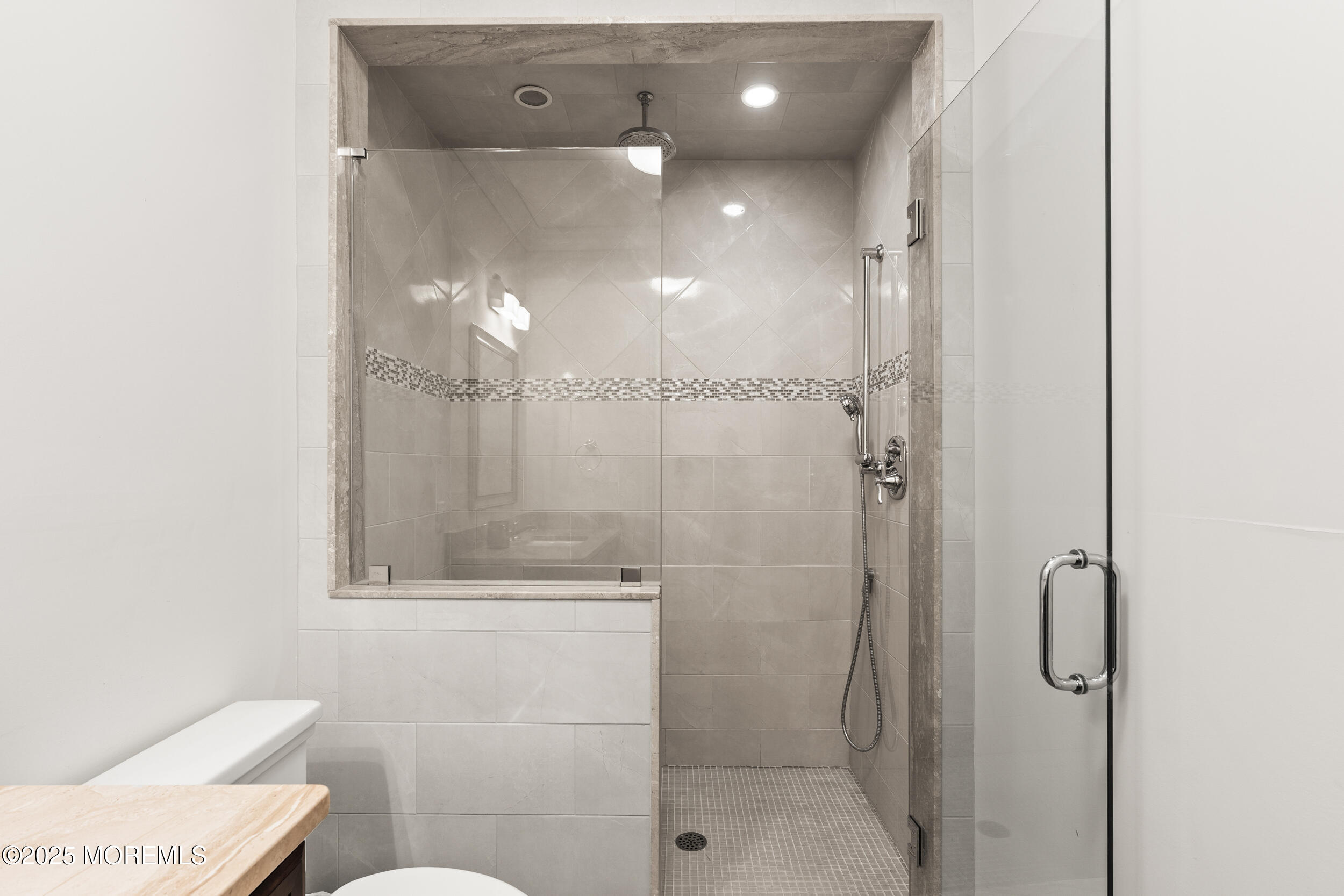 558 Cedar Avenue, West Long Branch, New Jersey image 44
