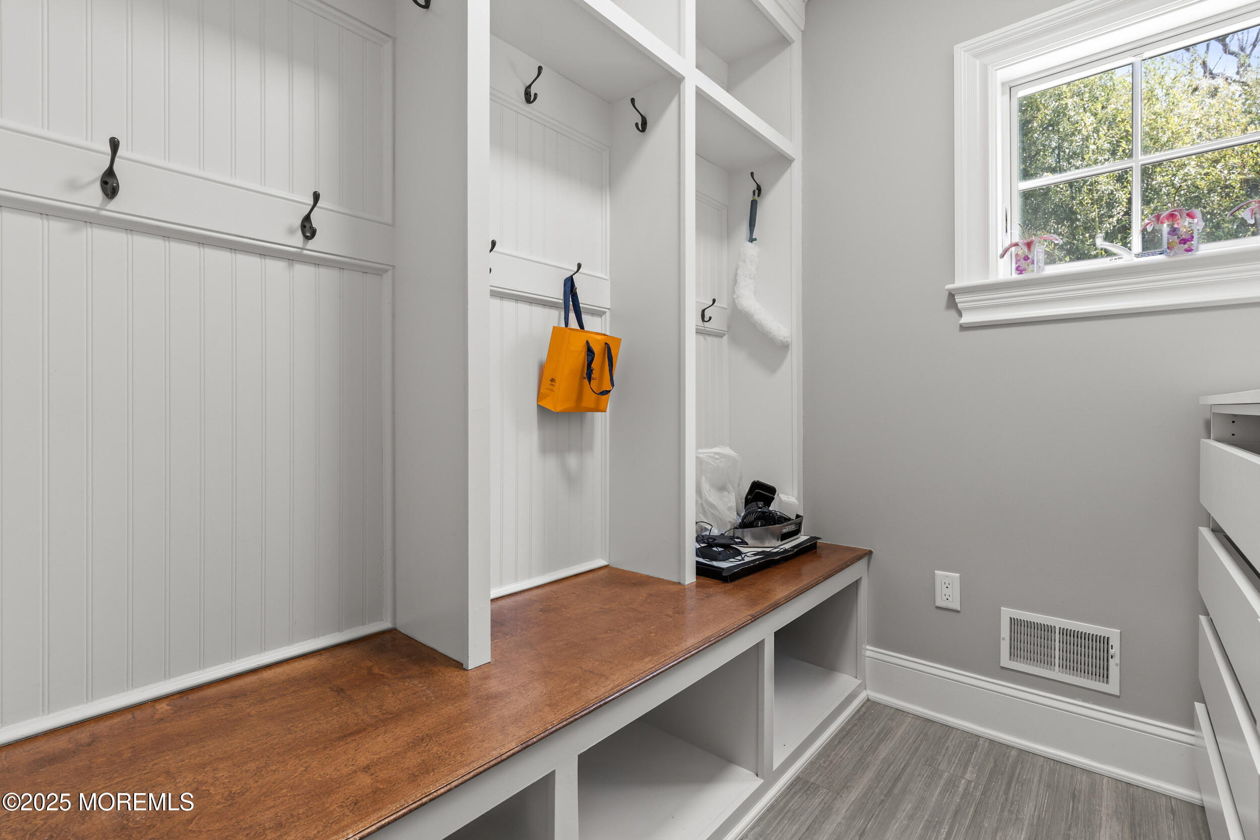 558 Cedar Avenue, West Long Branch, New Jersey image 25