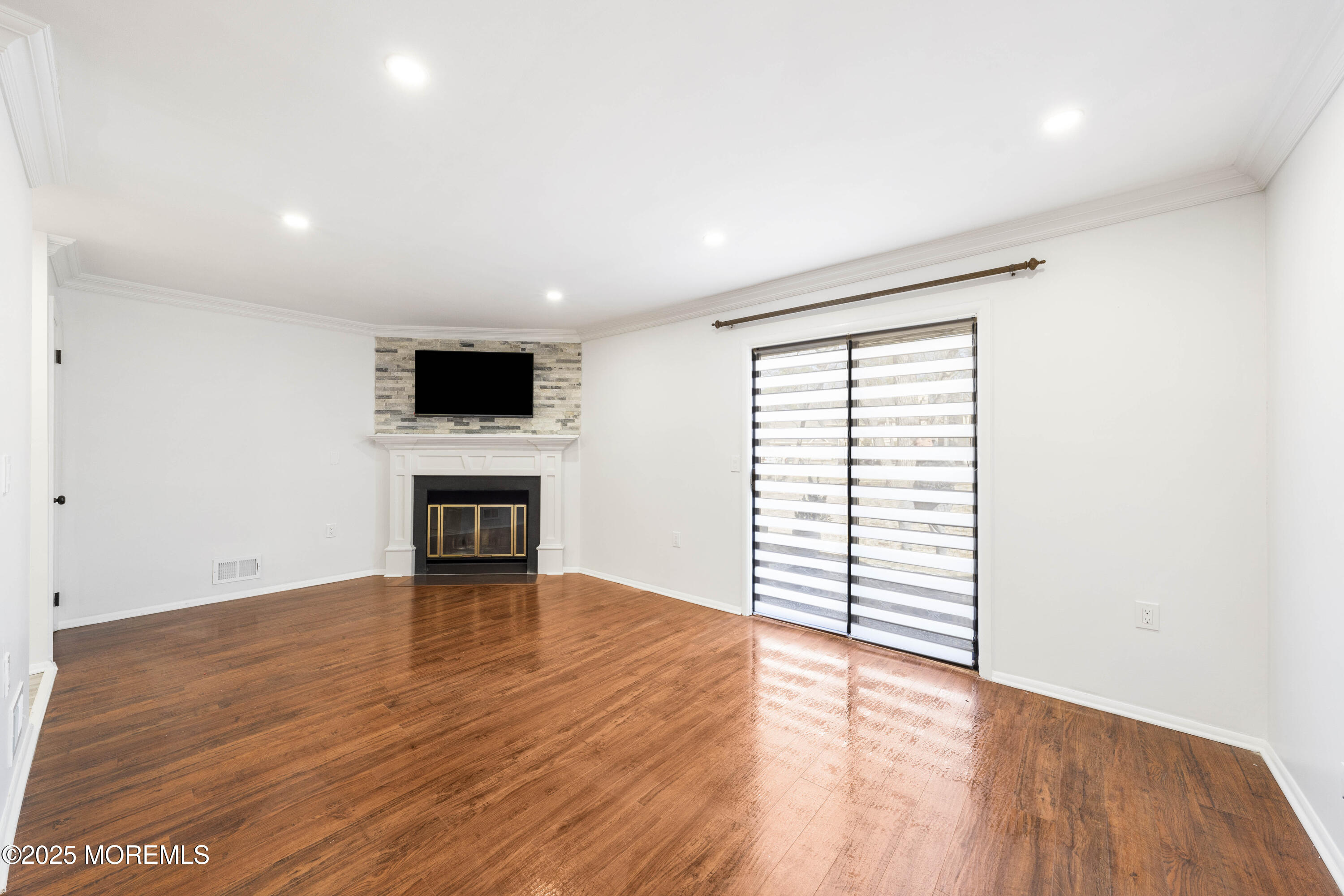 140 Aster Court, Jackson, New Jersey image 6