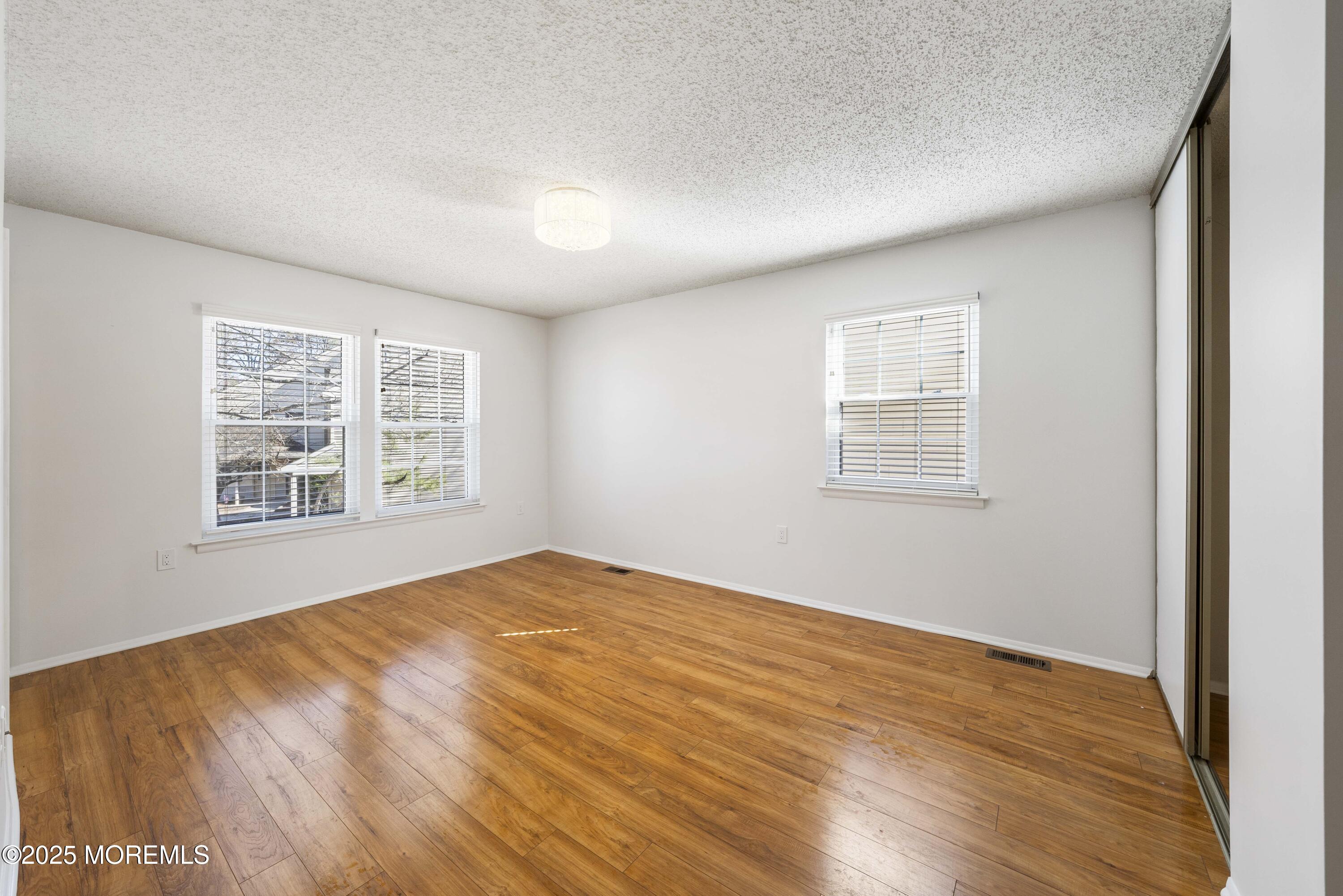 140 Aster Court, Jackson, New Jersey image 12