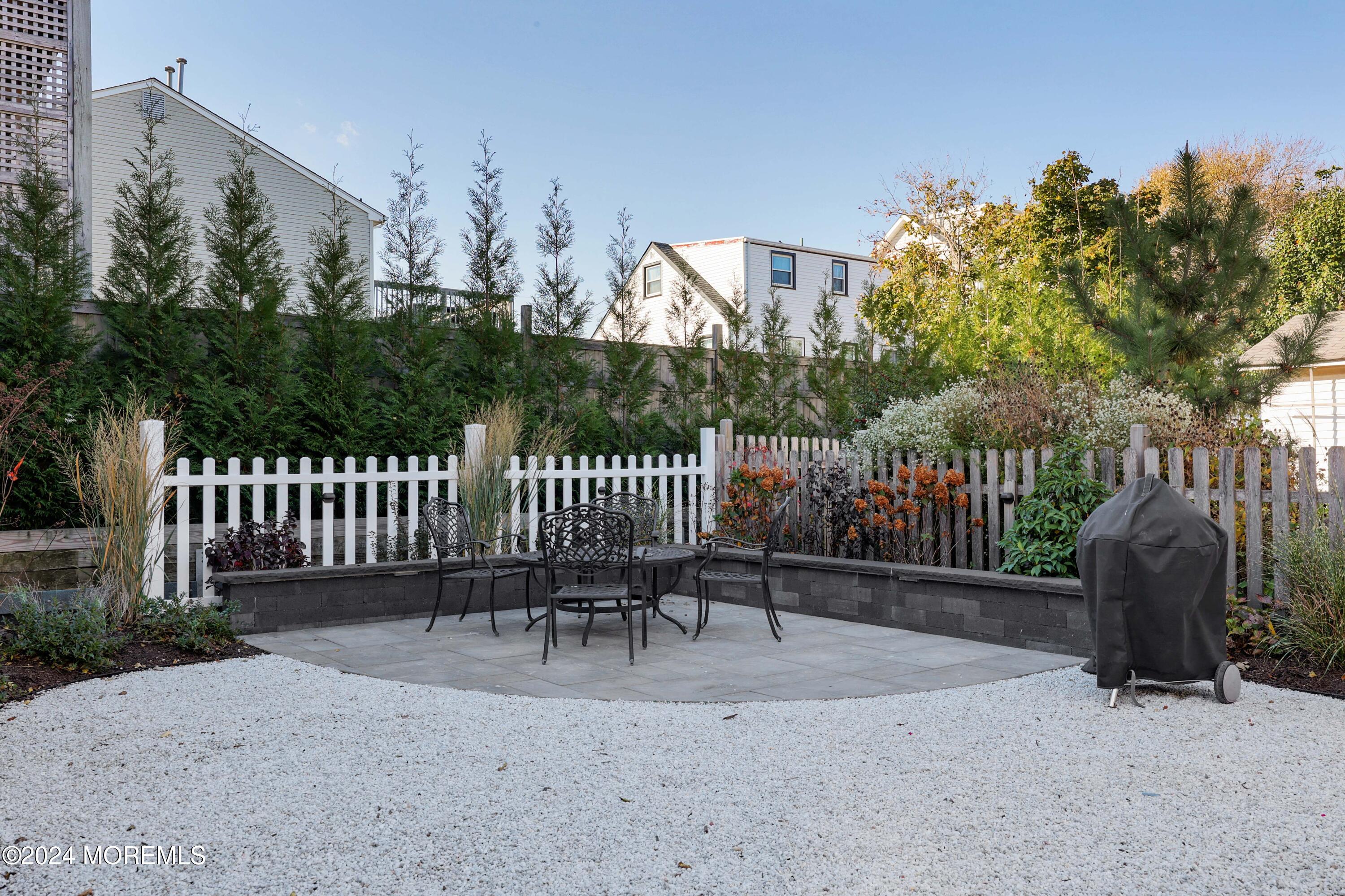 25 Shrewsbury Avenue, Highlands, New Jersey image 38