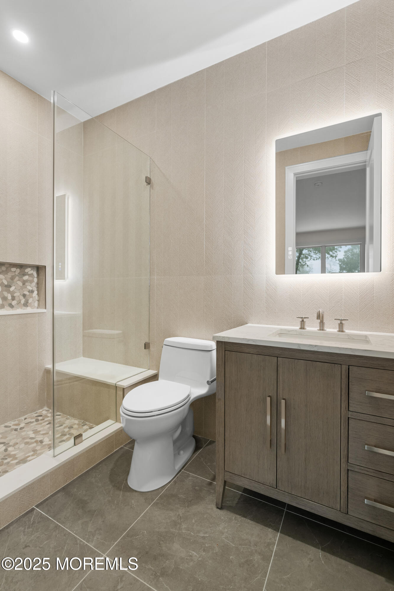 428 Wells Avenue, Oakhurst, New Jersey image 33