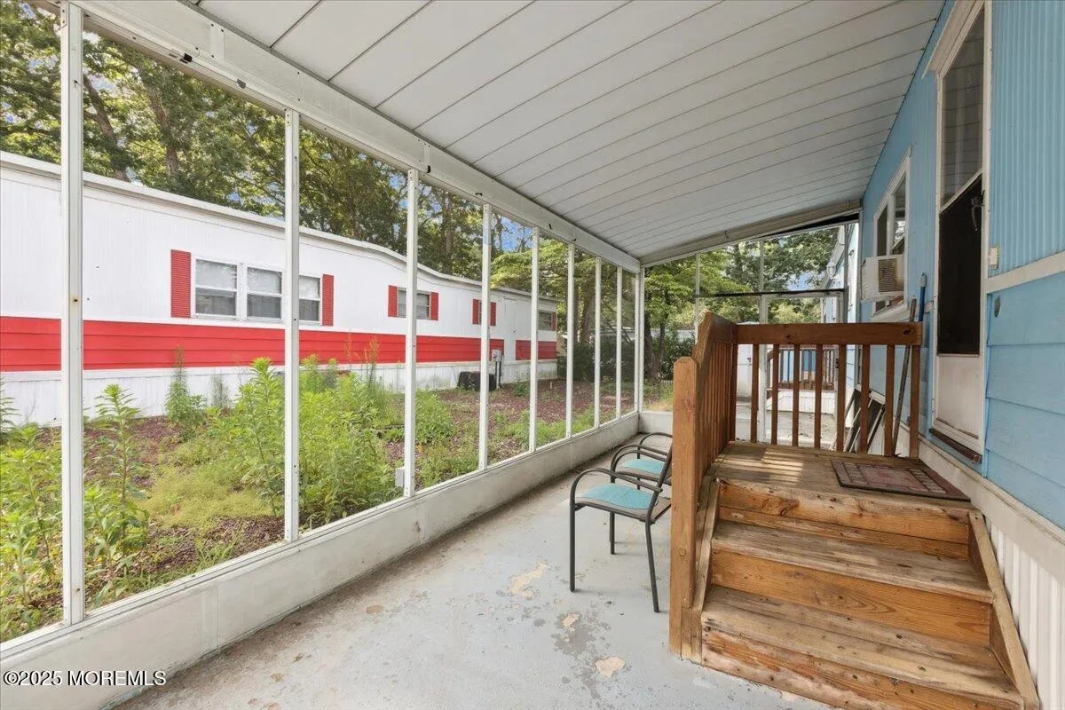 Toms River, New Jersey 08755, United States, 2 Bedrooms Bedrooms, ,1 BathroomBathrooms,Residential,Active,176970