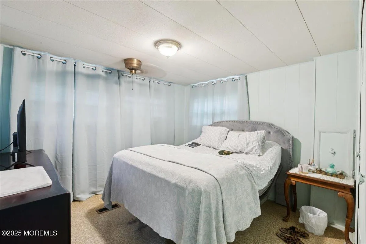 Toms River, New Jersey 08755, United States, 2 Bedrooms Bedrooms, ,1 BathroomBathrooms,Residential,Active,176970