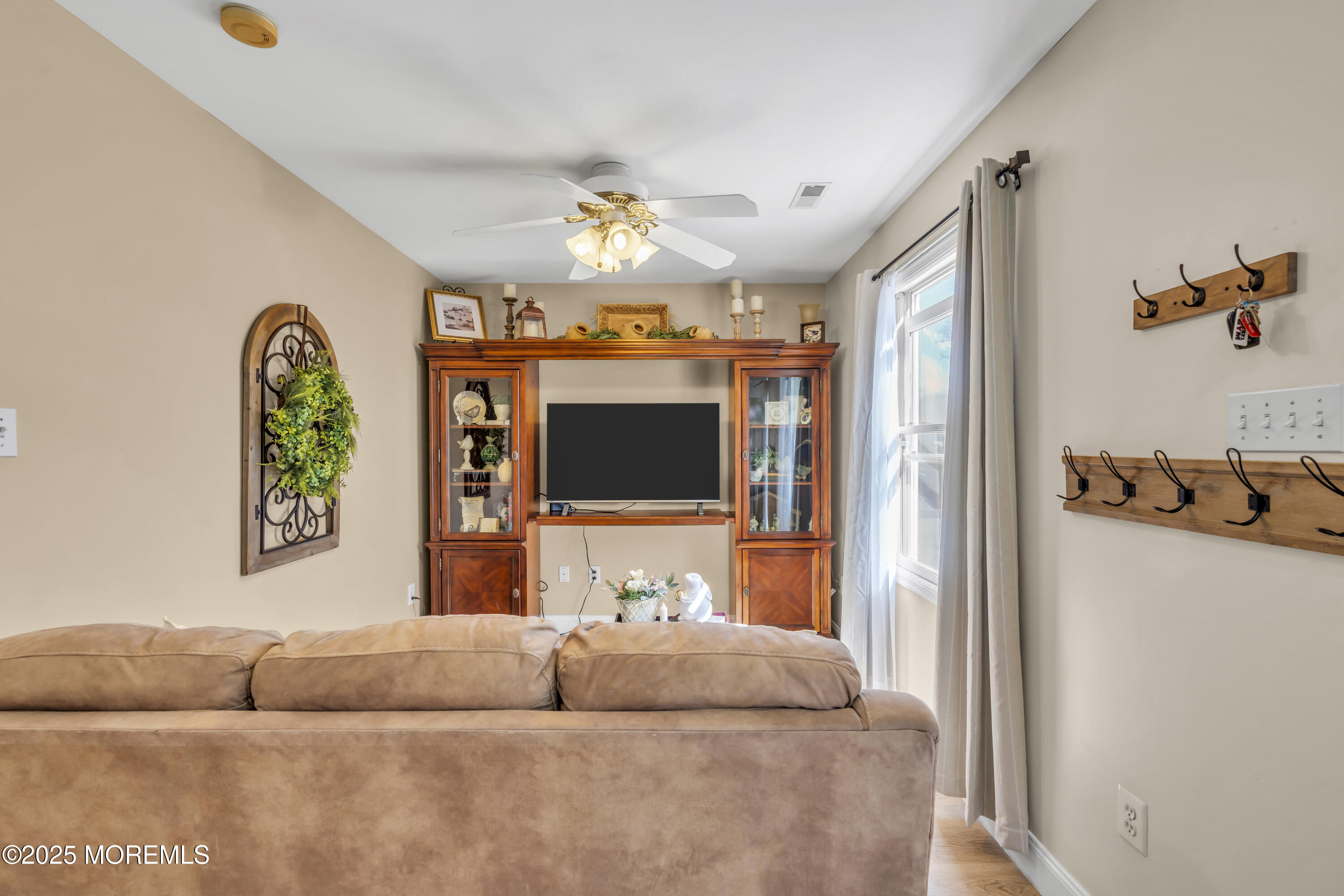 90 Bear Brook Road, Princeton, New Jersey image 11