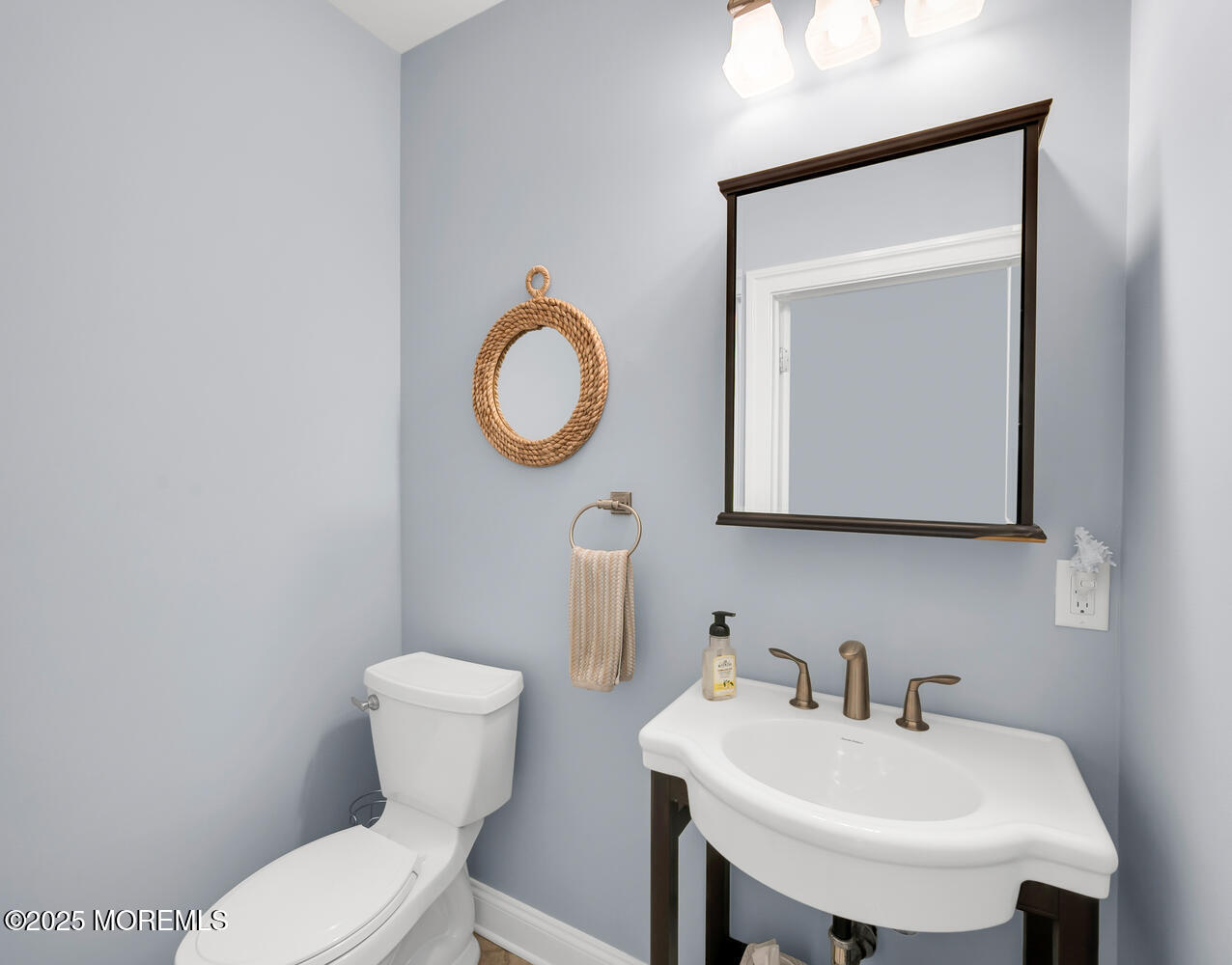 8 Monmouth Avenue, Rumson, New Jersey image 38