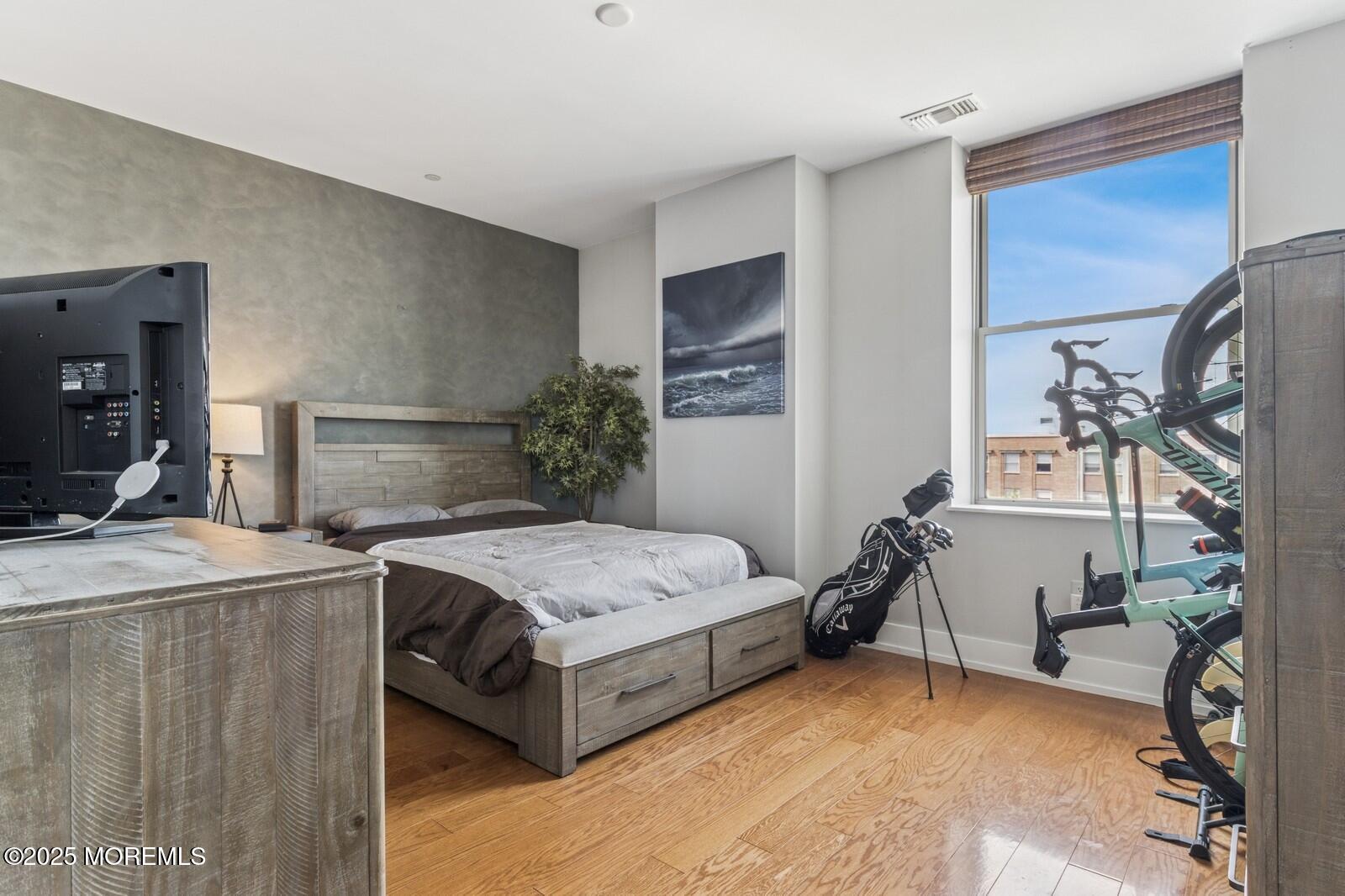 501 Grand Avenue 5B