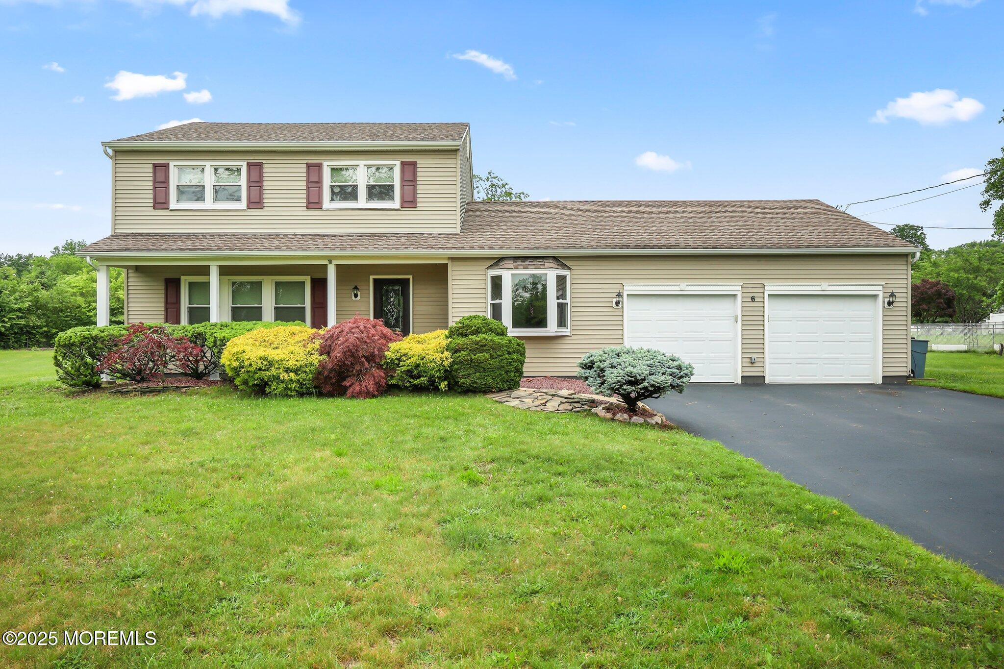 6 Keats Court, Manalapan, New Jersey image 1