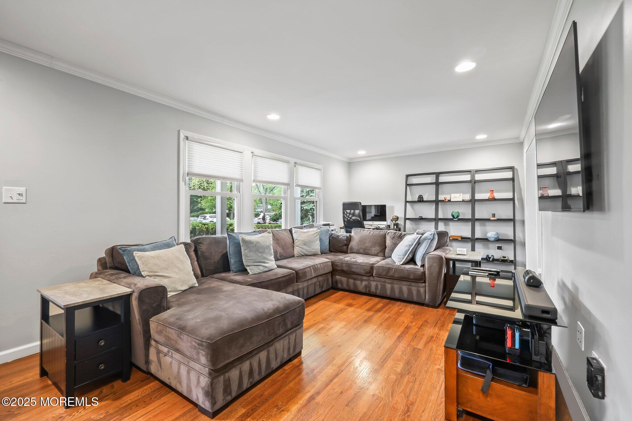 6 Keats Court, Manalapan, New Jersey image 5