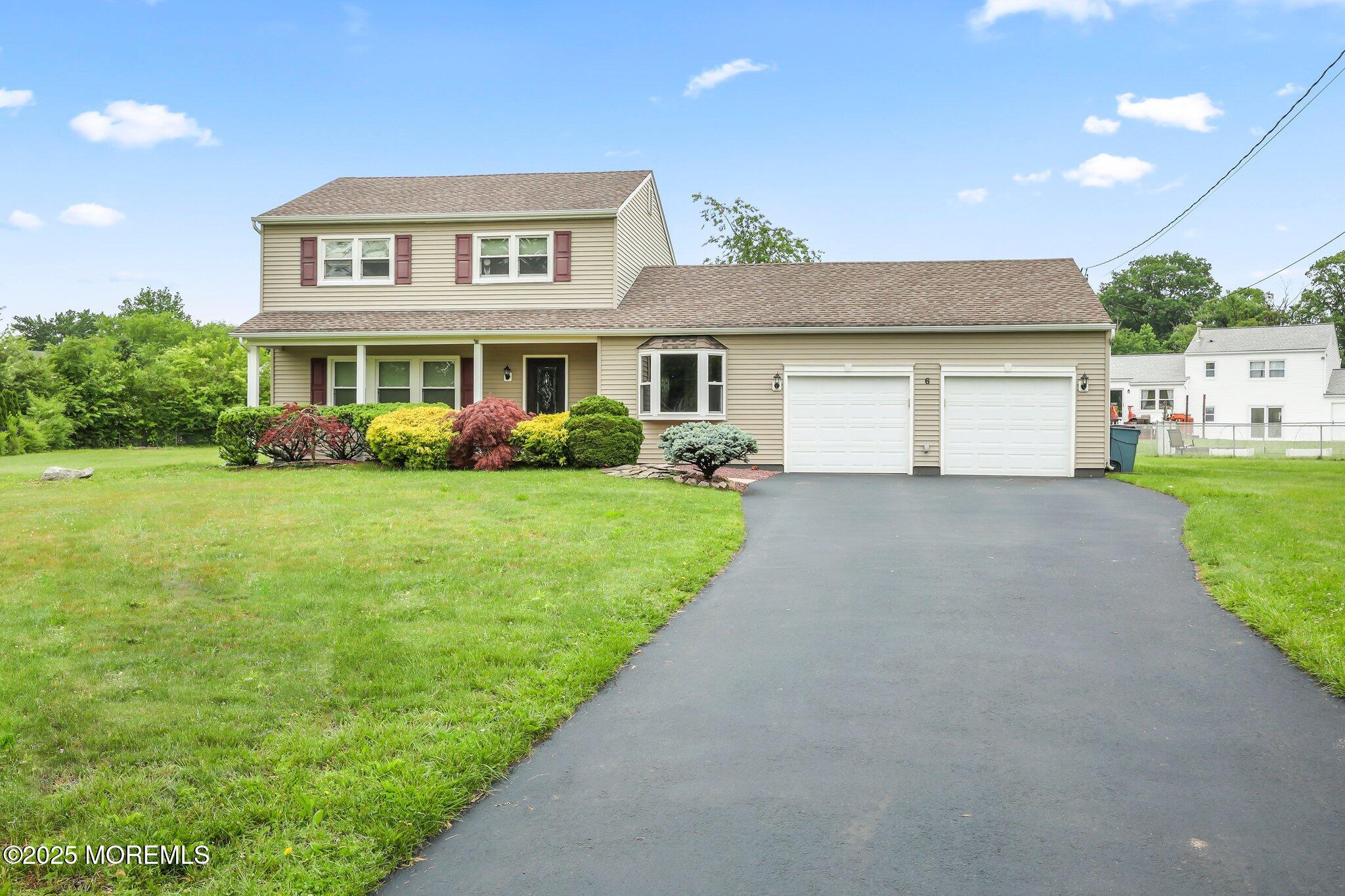 6 Keats Court, Manalapan, New Jersey image 2