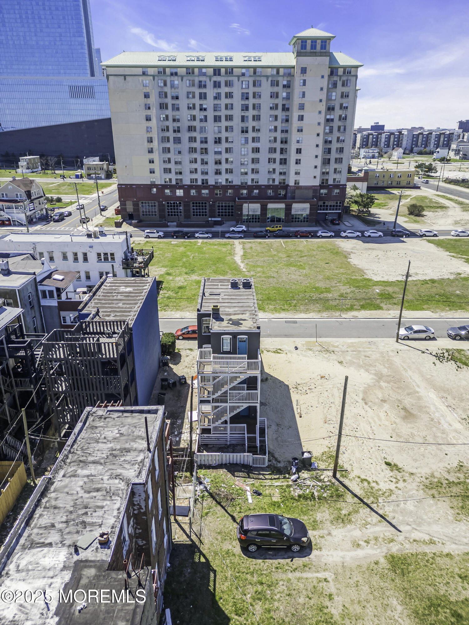 129 Seaside Avenue, Atlantic City, New Jersey image 39