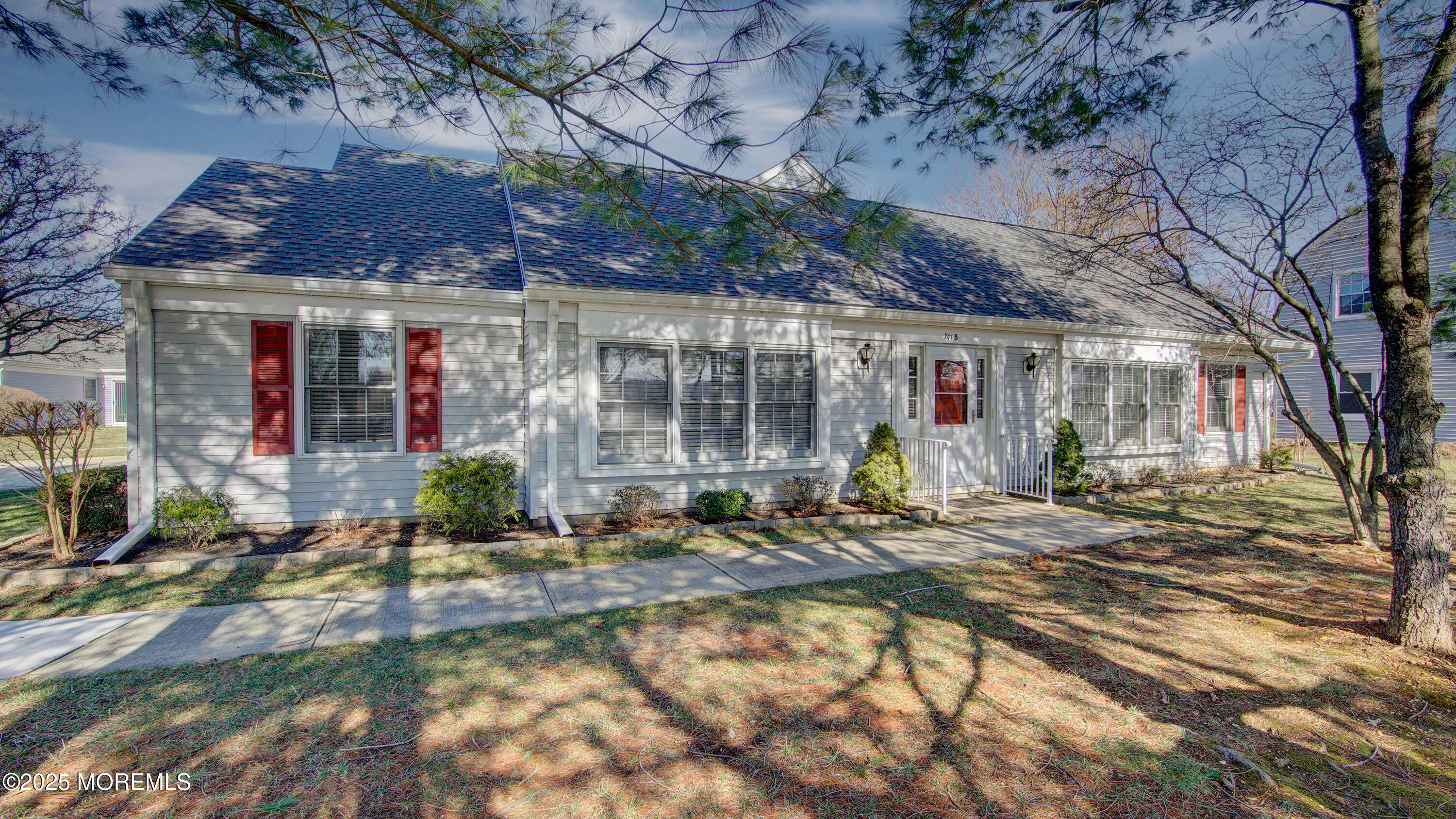 741 Nautilus Court #B, Monroe Township, New Jersey image 1