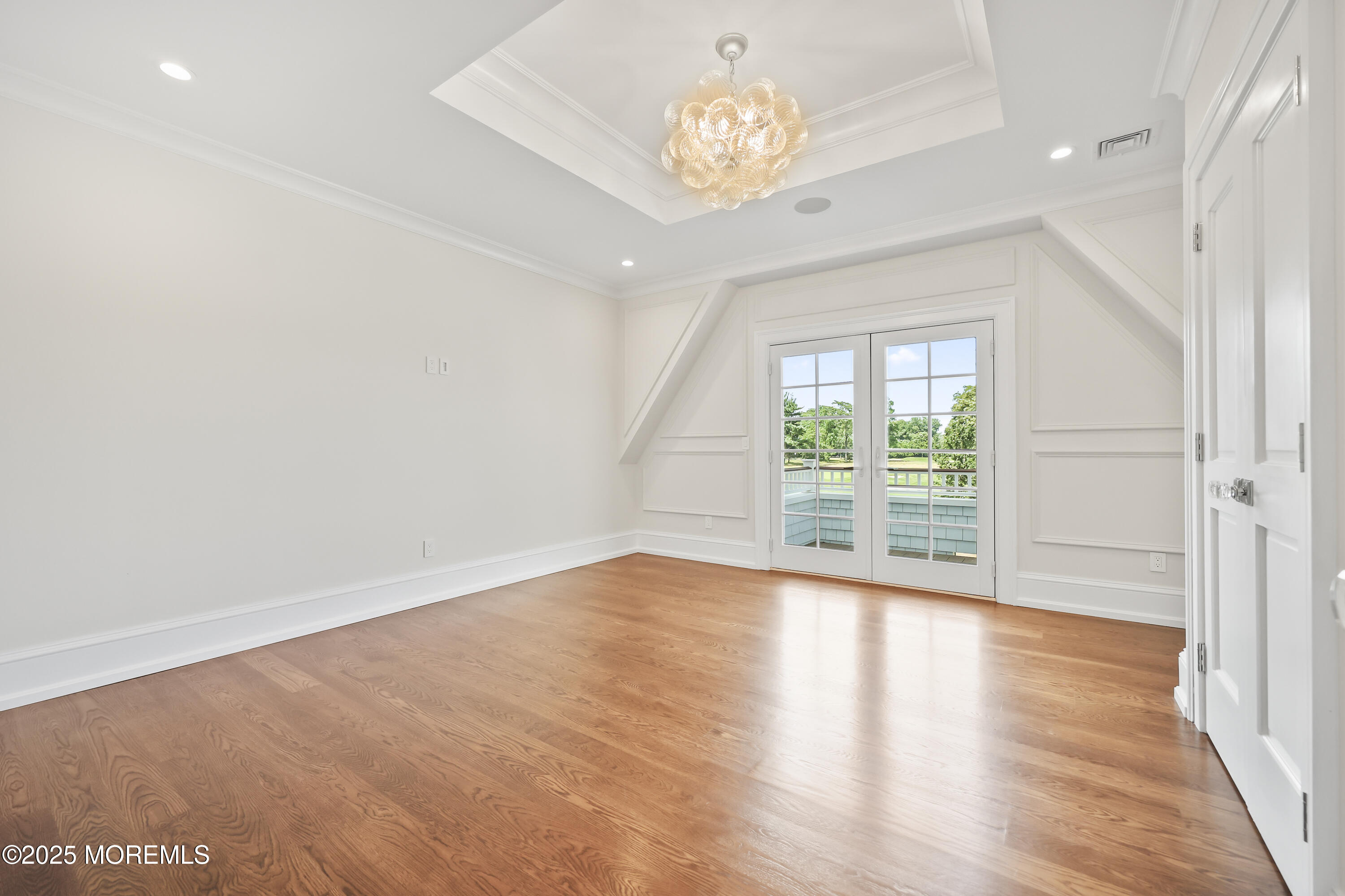 Rumson, New Jersey, 07760, United States, 6 Bedrooms Bedrooms, ,7 BathroomsBathrooms,Residential,Active,2024850