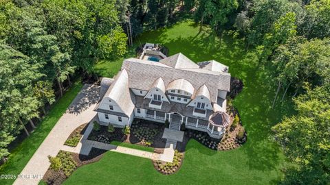 Homes For Sale - 4 Club Way<br/> Rumson, NJ 07760