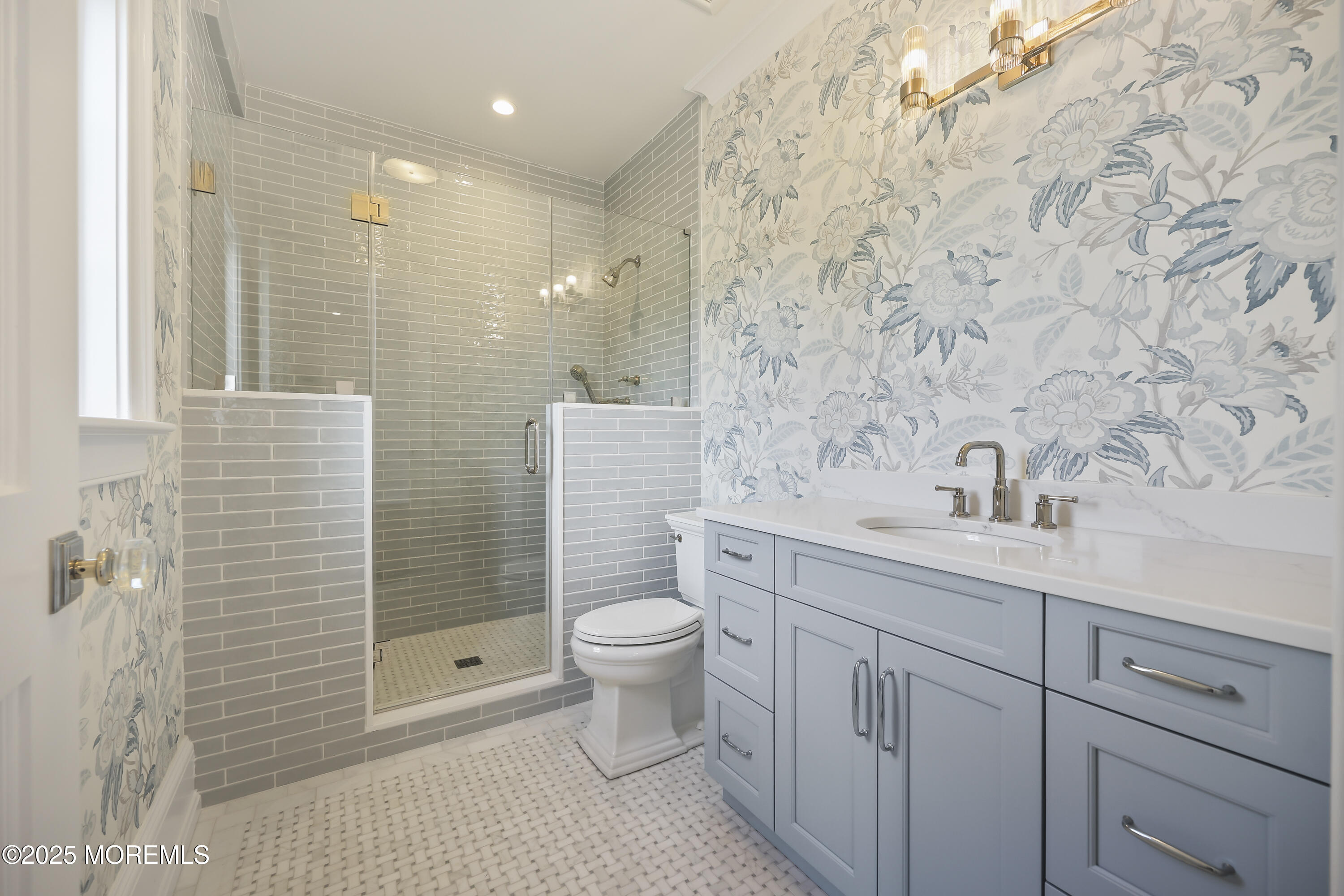 Rumson, New Jersey, 07760, United States, 6 Bedrooms Bedrooms, ,7 BathroomsBathrooms,Residential,Active,2024850