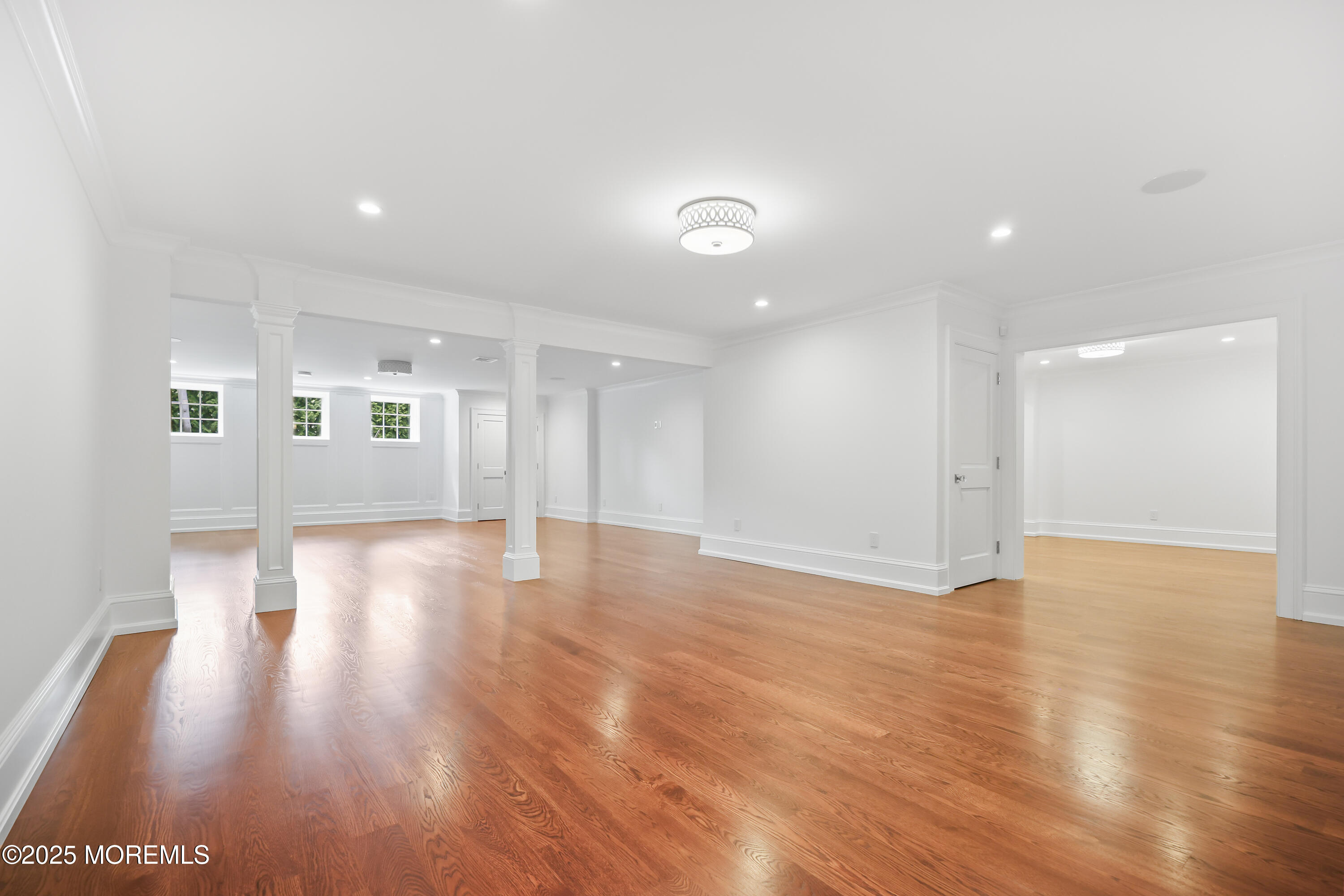 Rumson, New Jersey, 07760, United States, 6 Bedrooms Bedrooms, ,7 BathroomsBathrooms,Residential,Active,2024850