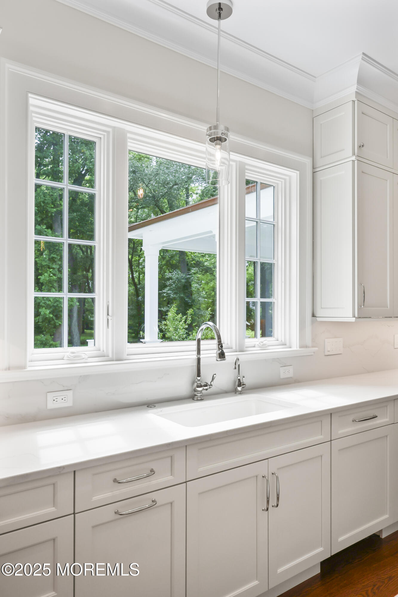 Rumson, New Jersey, 07760, United States, 6 Bedrooms Bedrooms, ,7 BathroomsBathrooms,Residential,Active,2024850