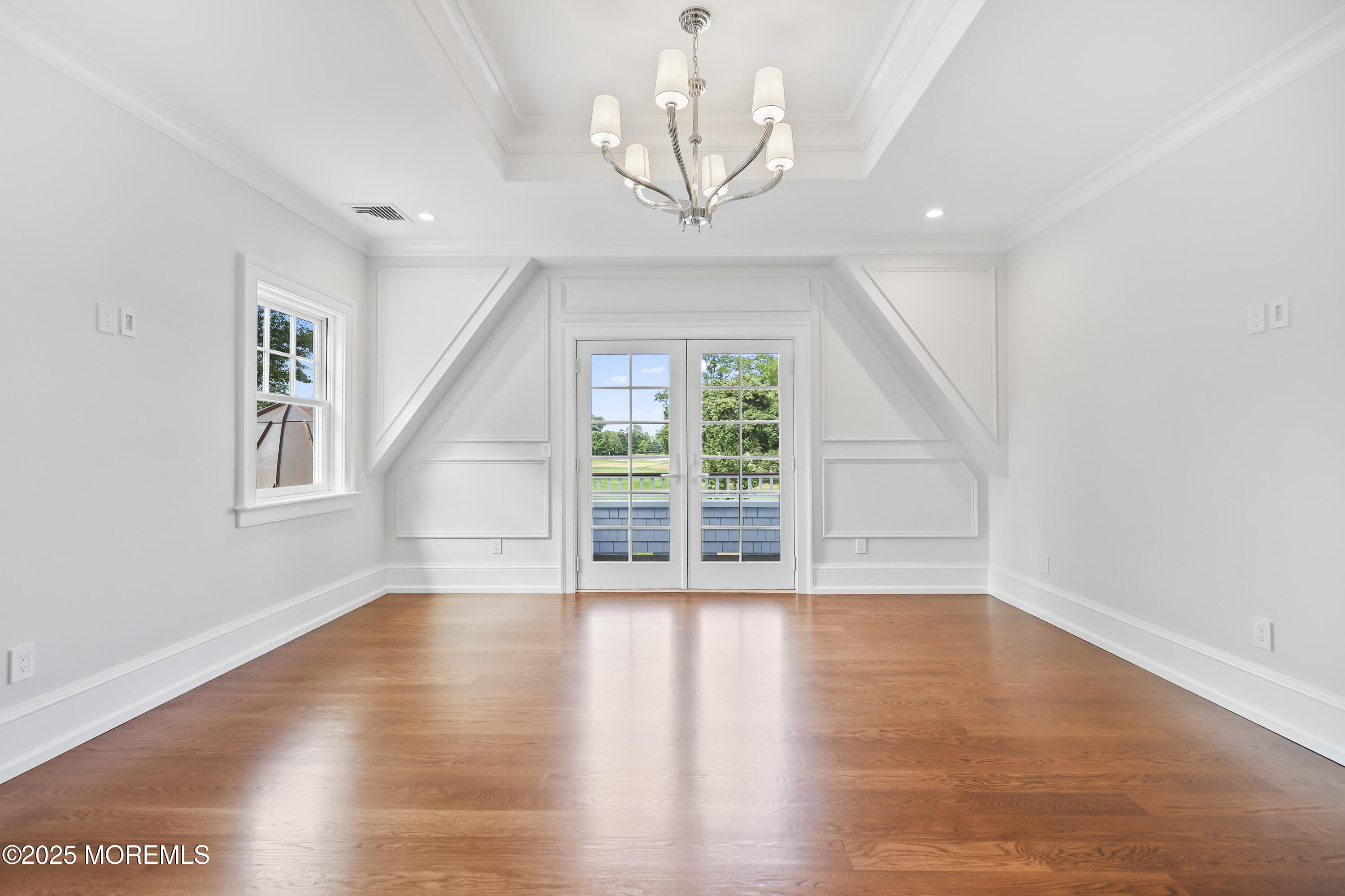 Rumson, New Jersey, 07760, United States, 6 Bedrooms Bedrooms, ,7 BathroomsBathrooms,Residential,Active,2024850