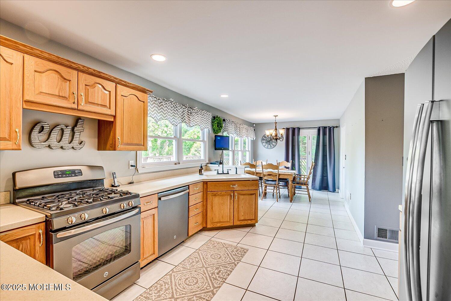 6 Firethorn Road, Old Bridge, New Jersey image 11