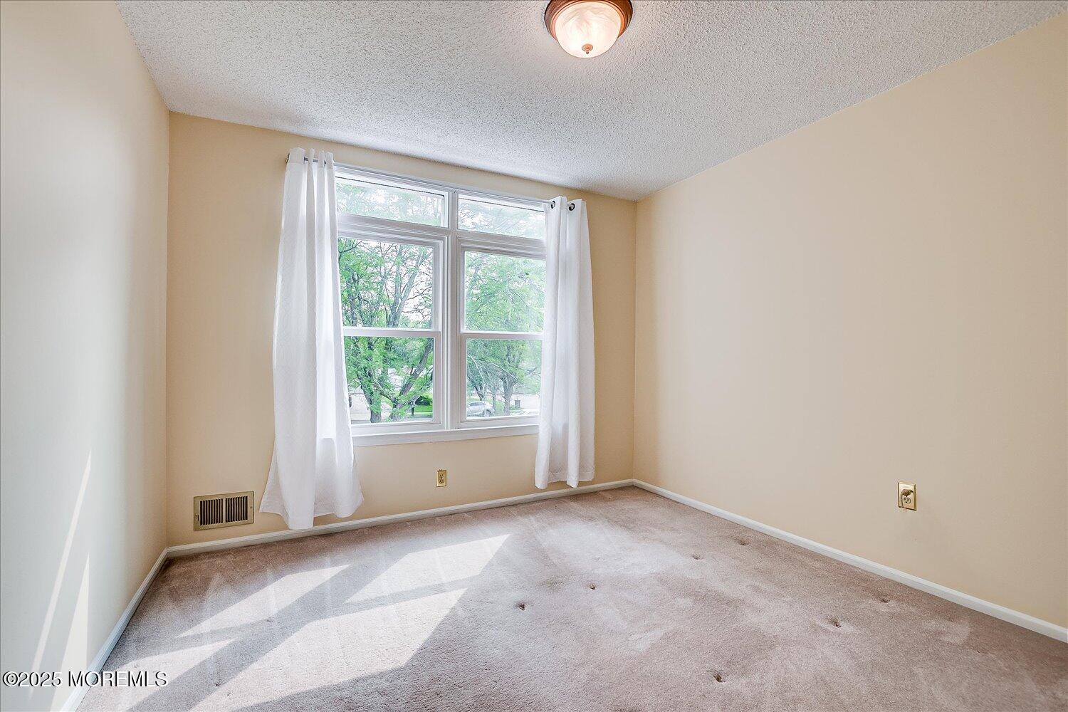 6 Firethorn Road, Old Bridge, New Jersey image 22