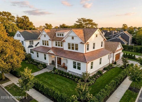 Photo for 425A Atlantic Avenue
