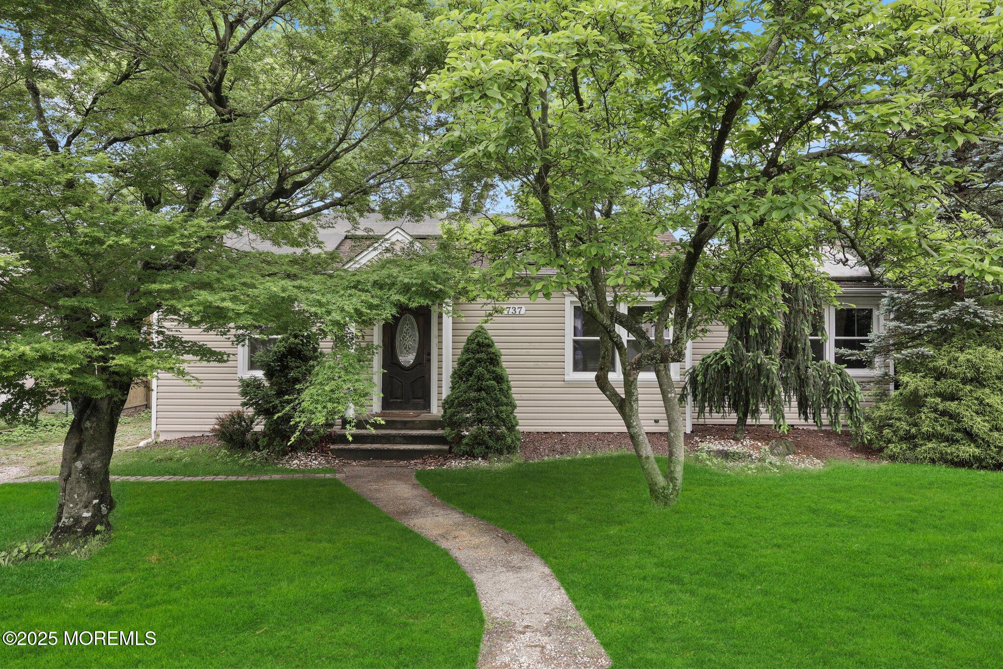 737 Acorn Drive, Brick, New Jersey image 3