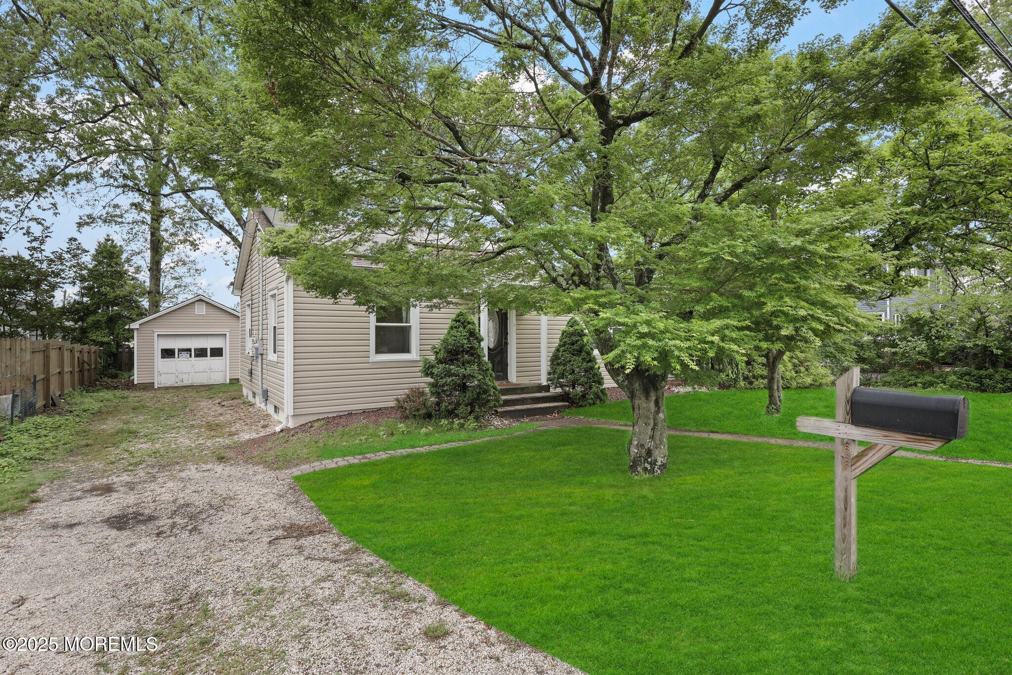 737 Acorn Drive, Brick, New Jersey image 4