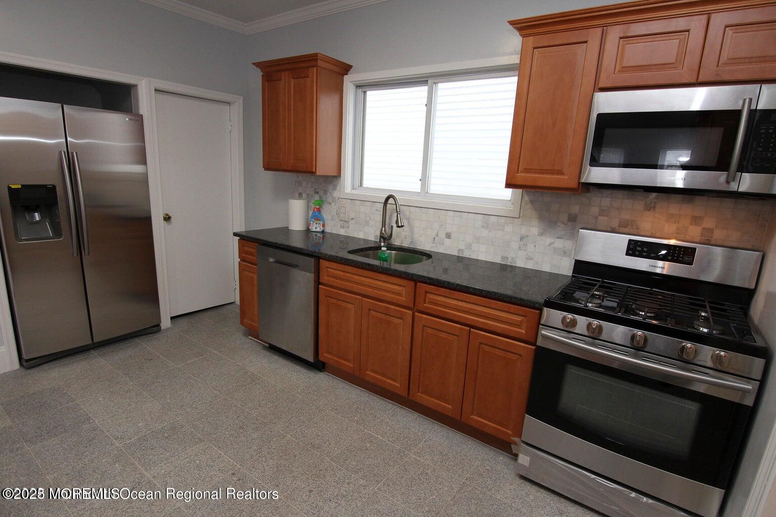 242 Westwood Avenue, Long Branch, New Jersey image 28