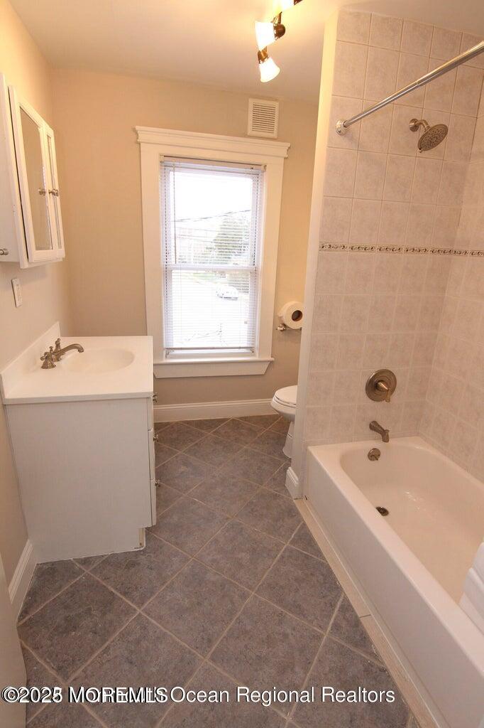 242 Westwood Avenue, Long Branch, New Jersey image 16