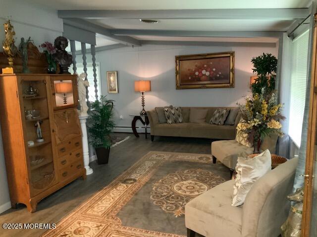 620 Sara Drive, Freehold, New Jersey image 2