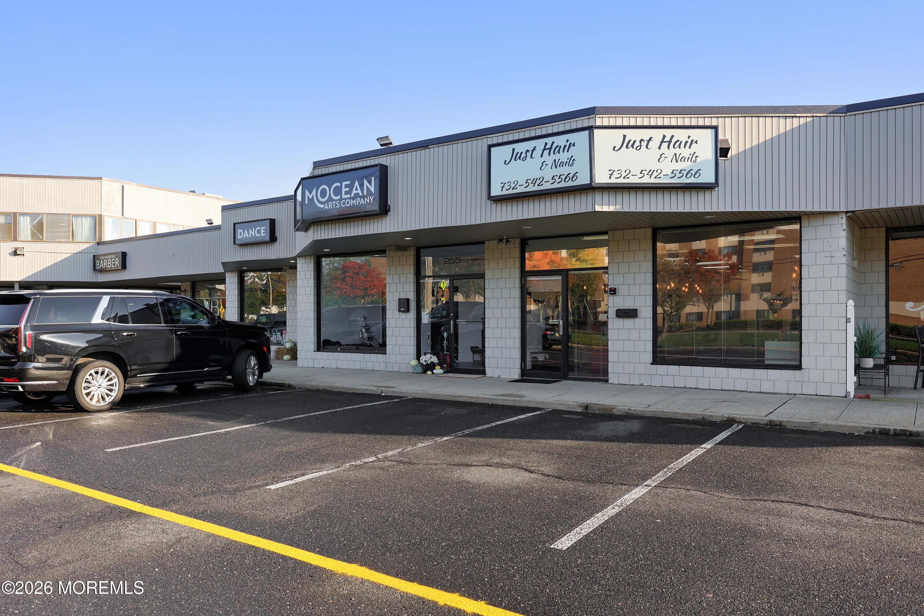 251 E Main Street