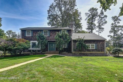 19 Emma Place Eatontown NJ 07724