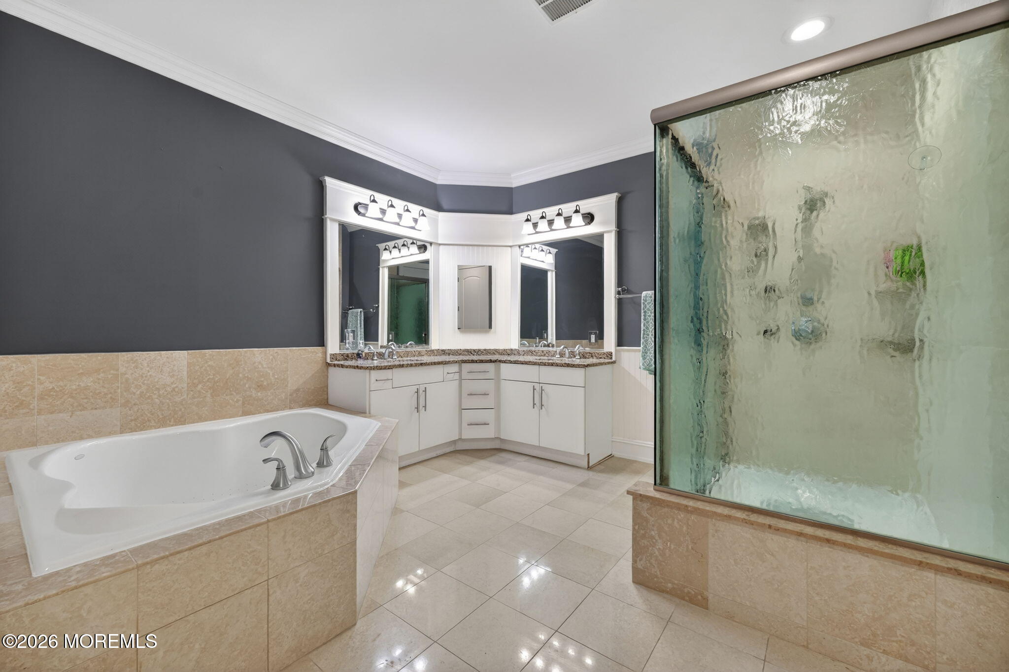 Long Branch, New Jersey, 07740, United States, 2 Bedrooms Bedrooms, ,3 BathroomsBathrooms,Residential,Active,2052056