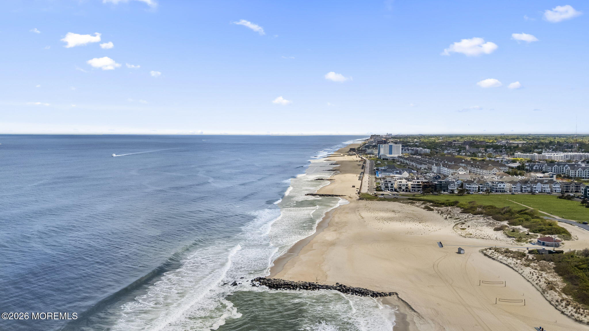 Long Branch, New Jersey, 07740, United States, 2 Bedrooms Bedrooms, ,3 BathroomsBathrooms,Residential,Active,2052056