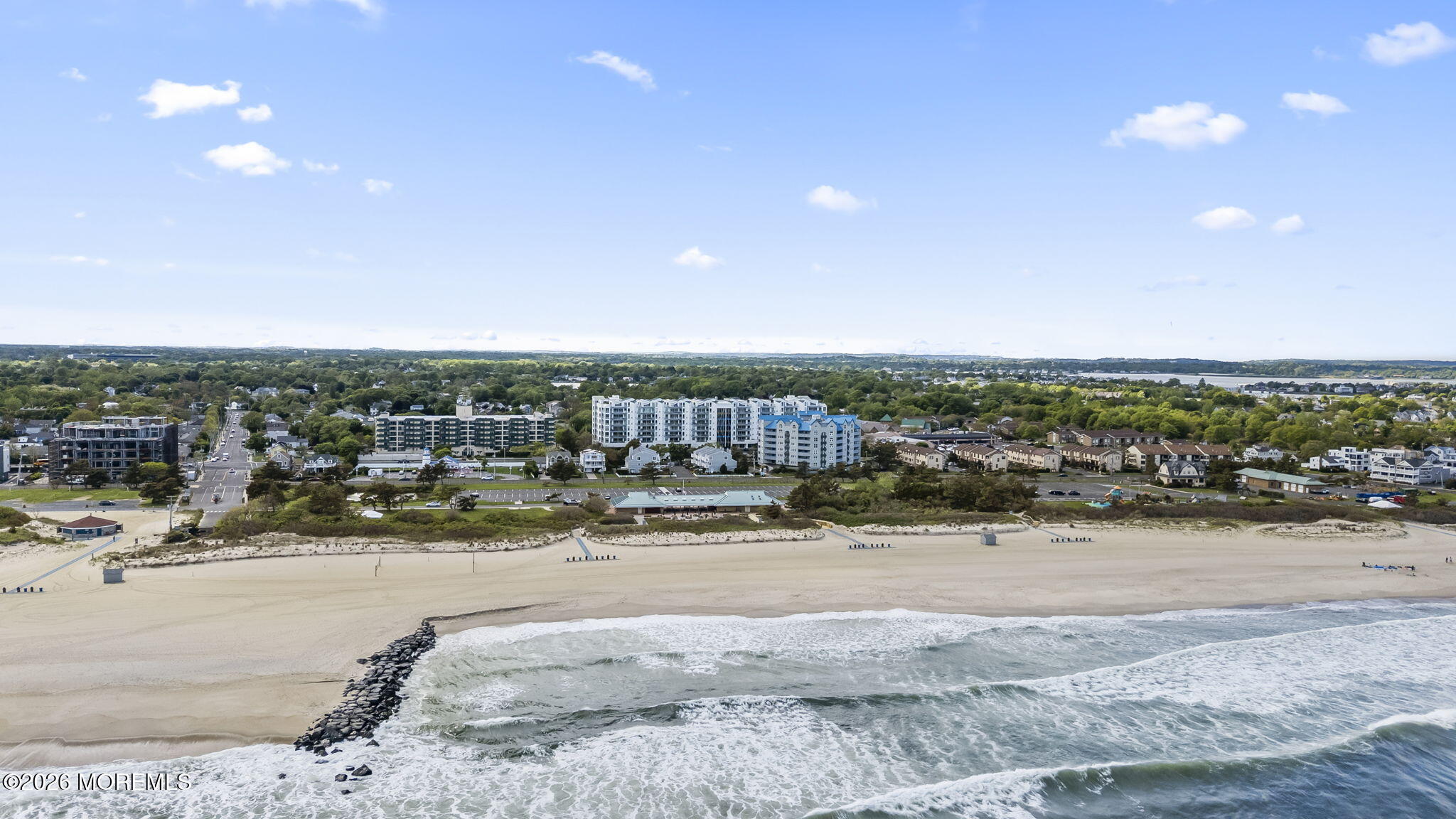 Long Branch, New Jersey, 07740, United States, 2 Bedrooms Bedrooms, ,3 BathroomsBathrooms,Residential,Active,2052056