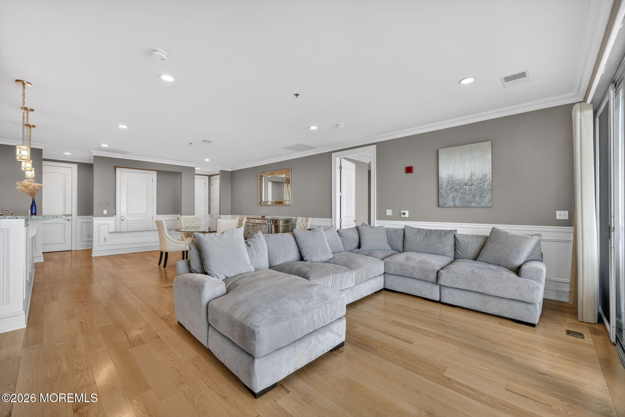 Long Branch, New Jersey, 07740, United States, 2 Bedrooms Bedrooms, ,3 BathroomsBathrooms,Residential,Active,2052056