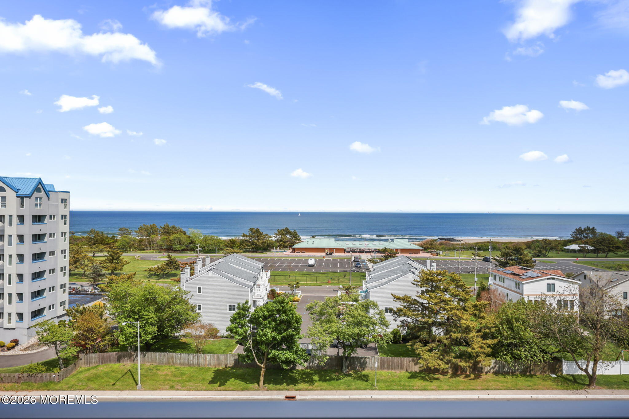 Long Branch, New Jersey, 07740, United States, 2 Bedrooms Bedrooms, ,3 BathroomsBathrooms,Residential,Active,2052056