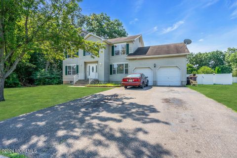 10 Michelle Lane, Bayville, NJ 08721 - MLS#: 22421737