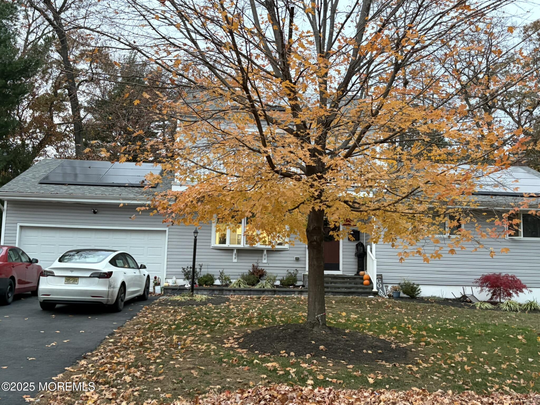 11 Chestnut Ridge Road